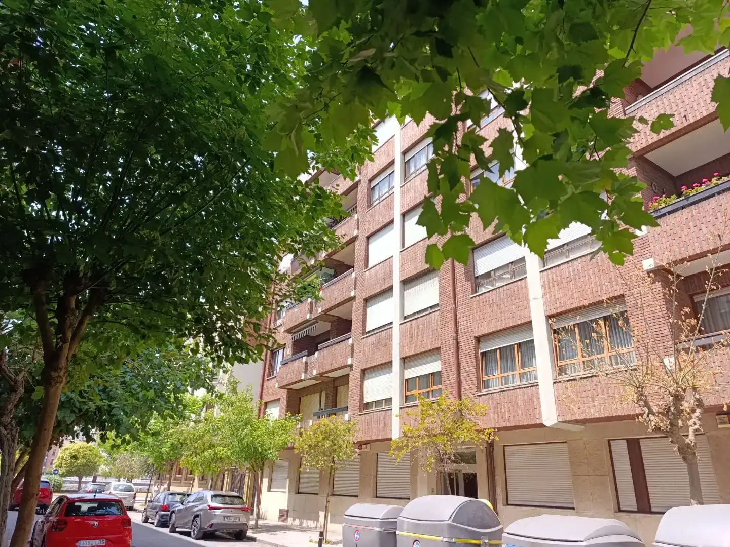 Vista exterior de Piso en venta en Getxo  con Balcón