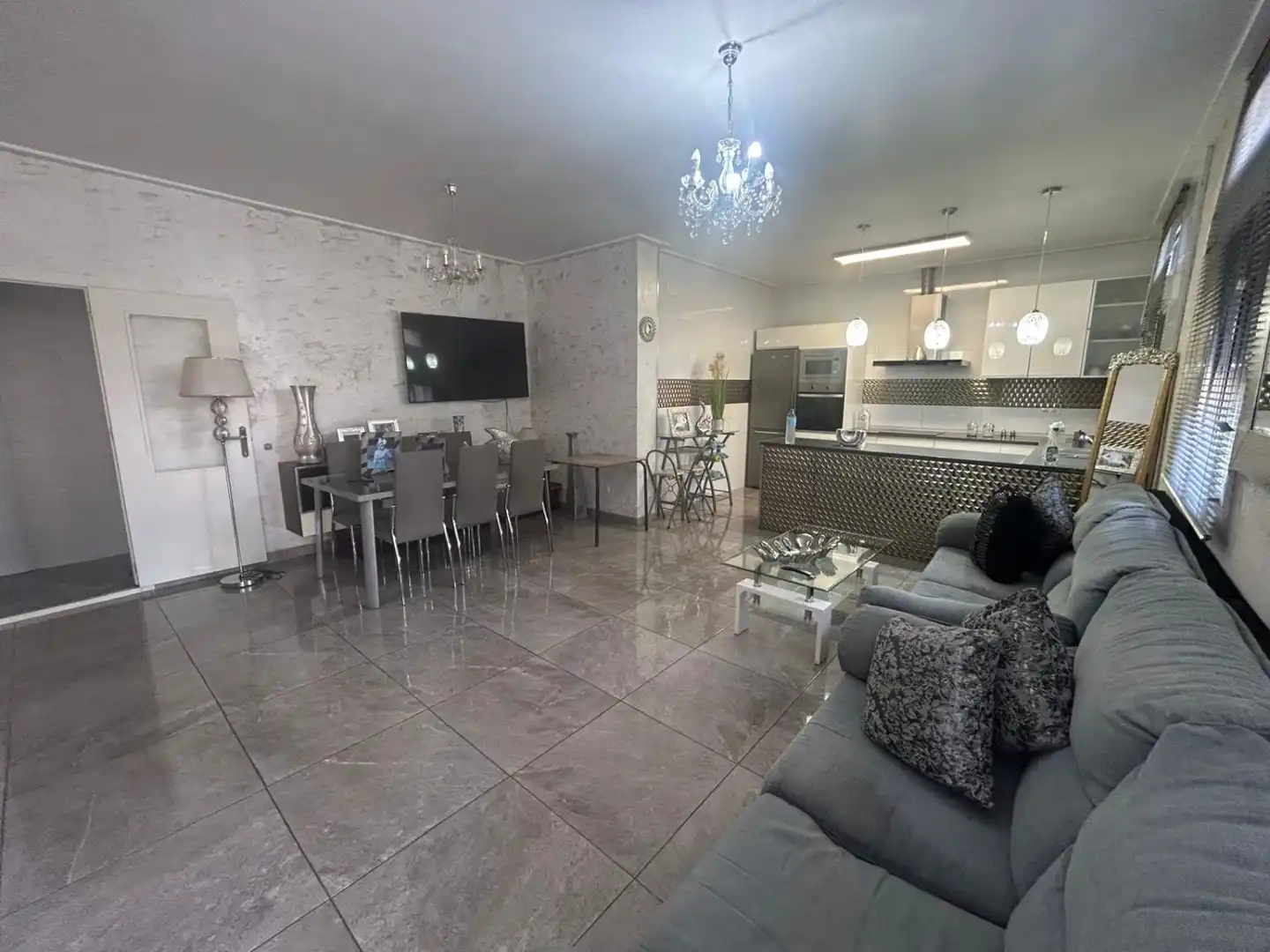 Sala de estar de Planta baja en venta en Crevillent