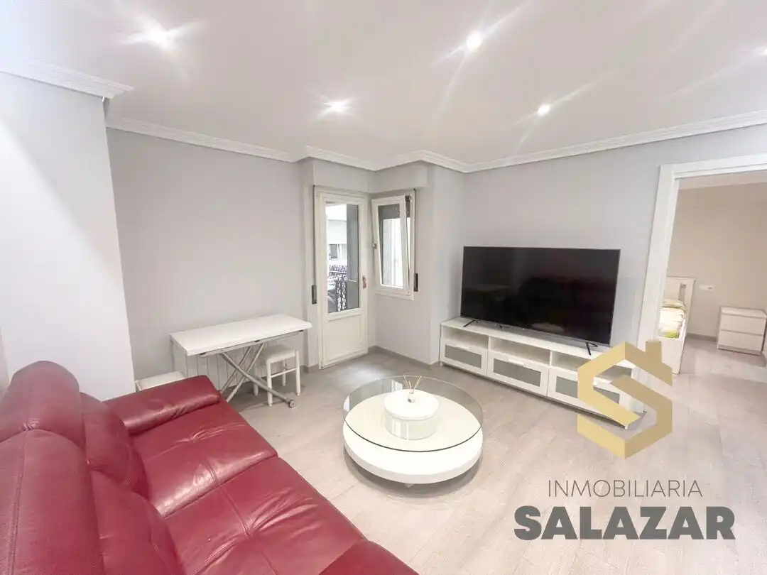 Sala de estar de Apartamento de alquiler en Bilbao  con Calefacción y Balcón