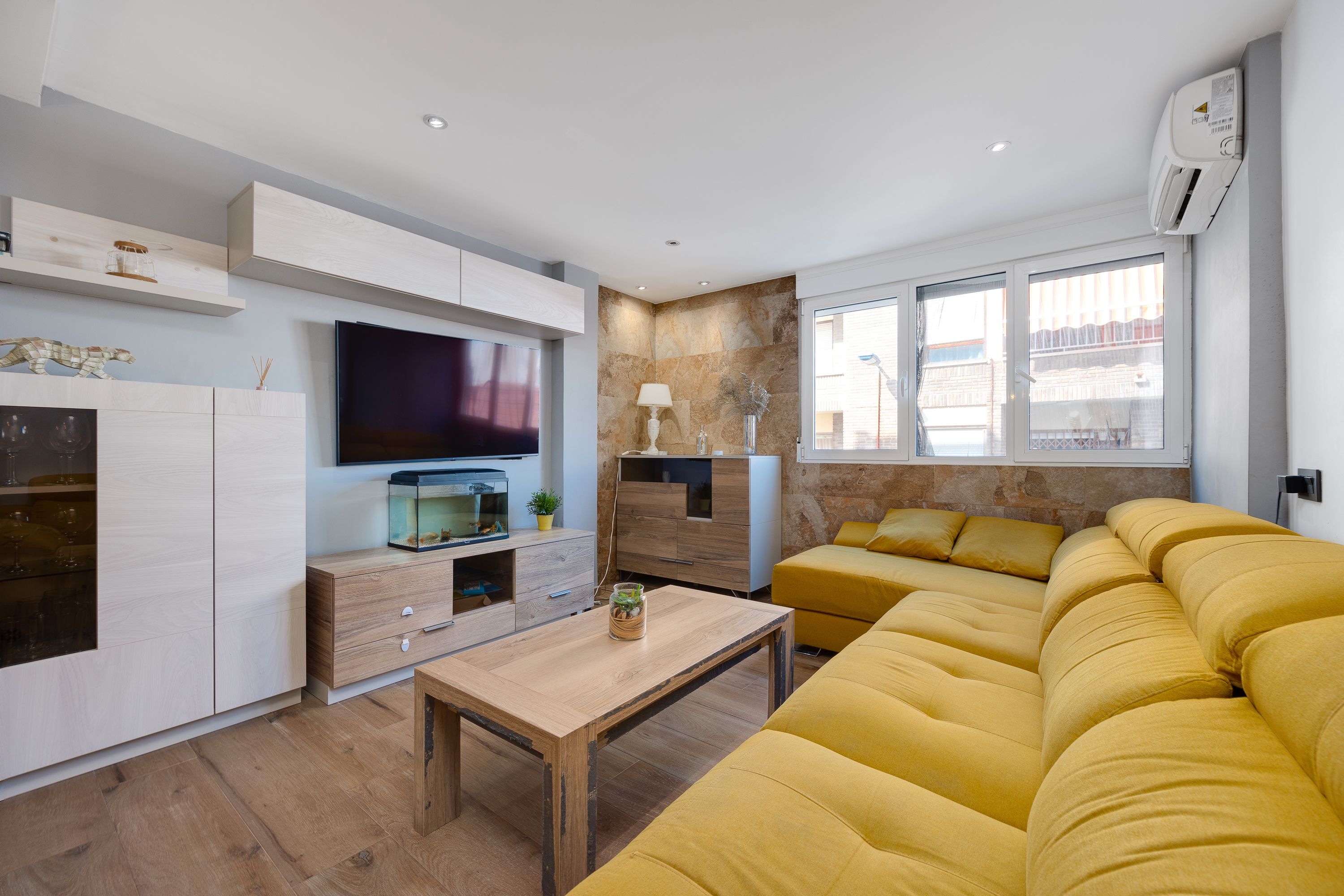 Living room of Apartment for sale in Torrevieja  with Air Conditioner, Heating and Terrace