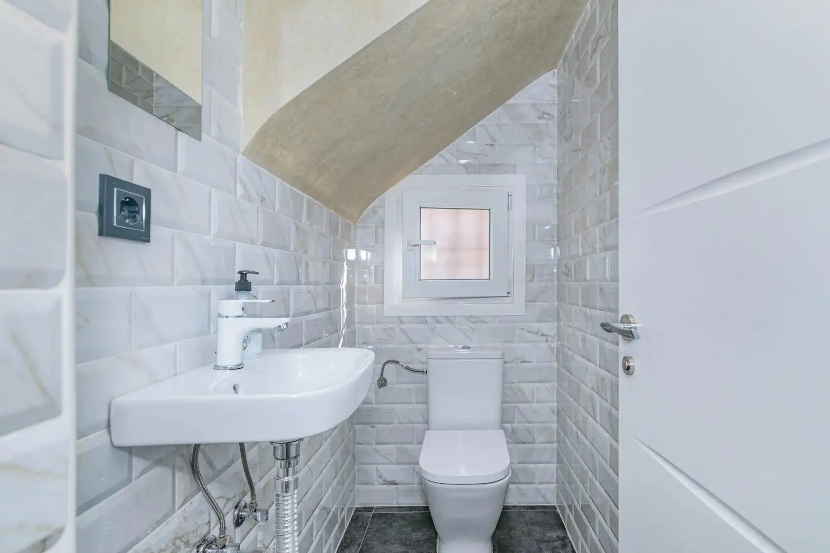 Bathroom of Detached homes for sale in Híjar