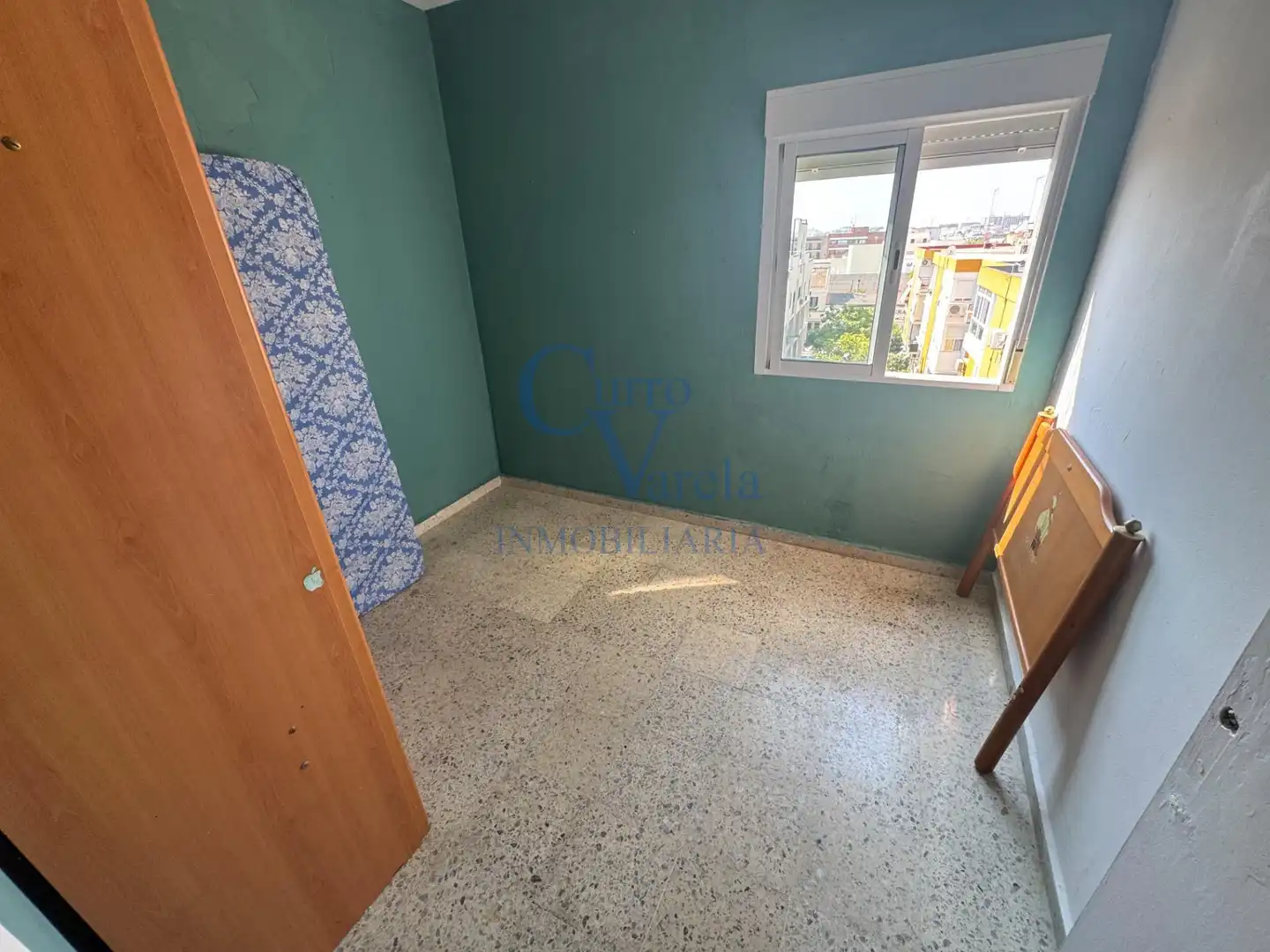 Dormitori de Pis en venda en Dos Hermanas amb Aire condicionat i Calefacció
