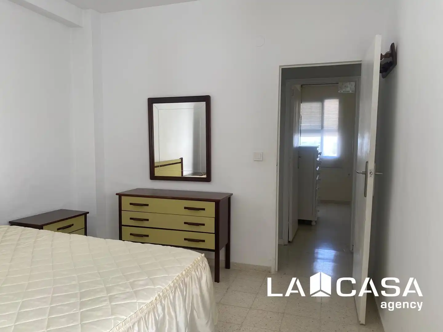 Habitación de Piso en venta en Dos Hermanas con Aire acondicionado y Terraza