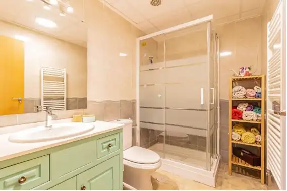 Baño de Ático en venta en Torre-Pacheco con Aire acondicionado, Amueblado y Horno
