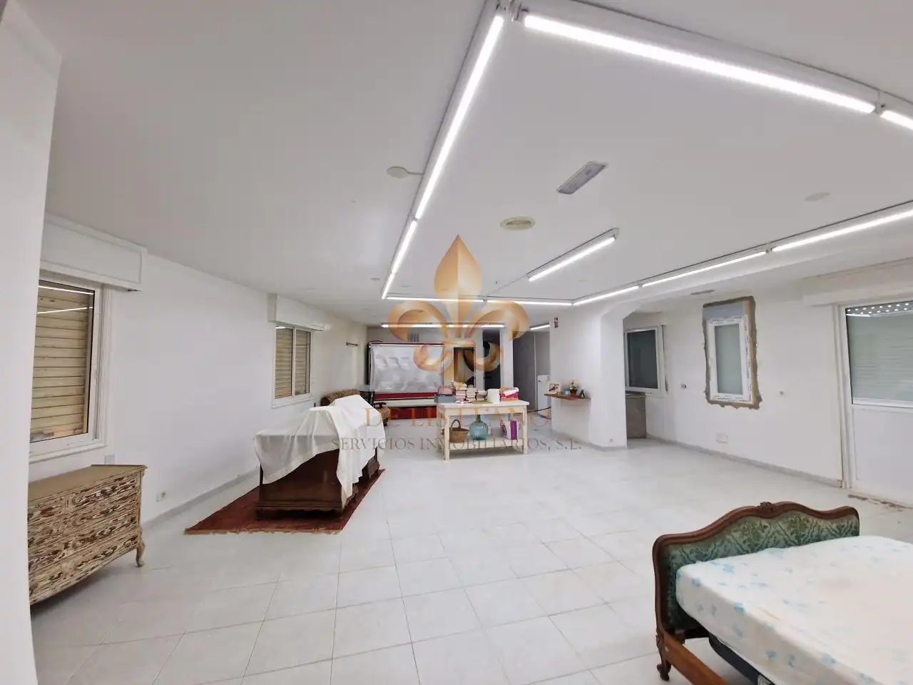 Piso en venta en Oia con Calefacción, Terraza y Amueblado
