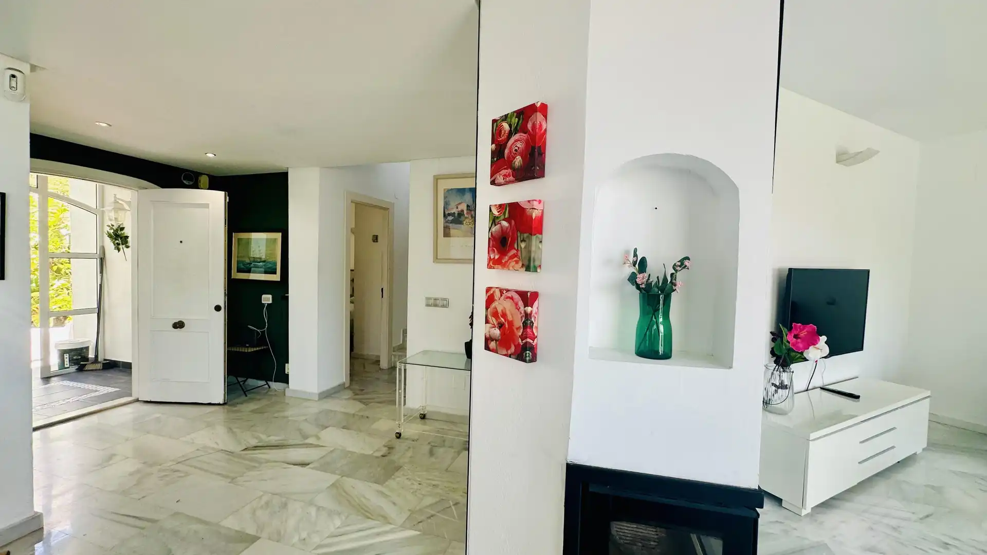 Casa aparellada amb piscina de lloguer a 1 Calle de Finlandia, imagen 8