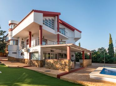 Villa avec balcon à vendre à Valle del Sol
