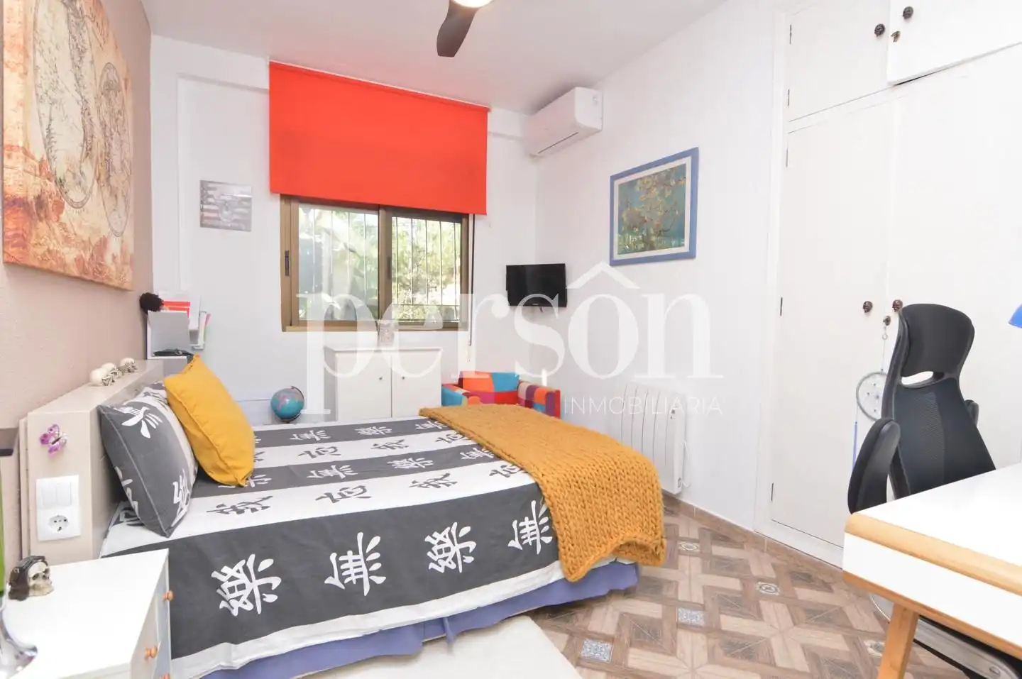Habitación de Casa o chalet en venta en Chiva con Aire acondicionado, Jardín privado y Terraza