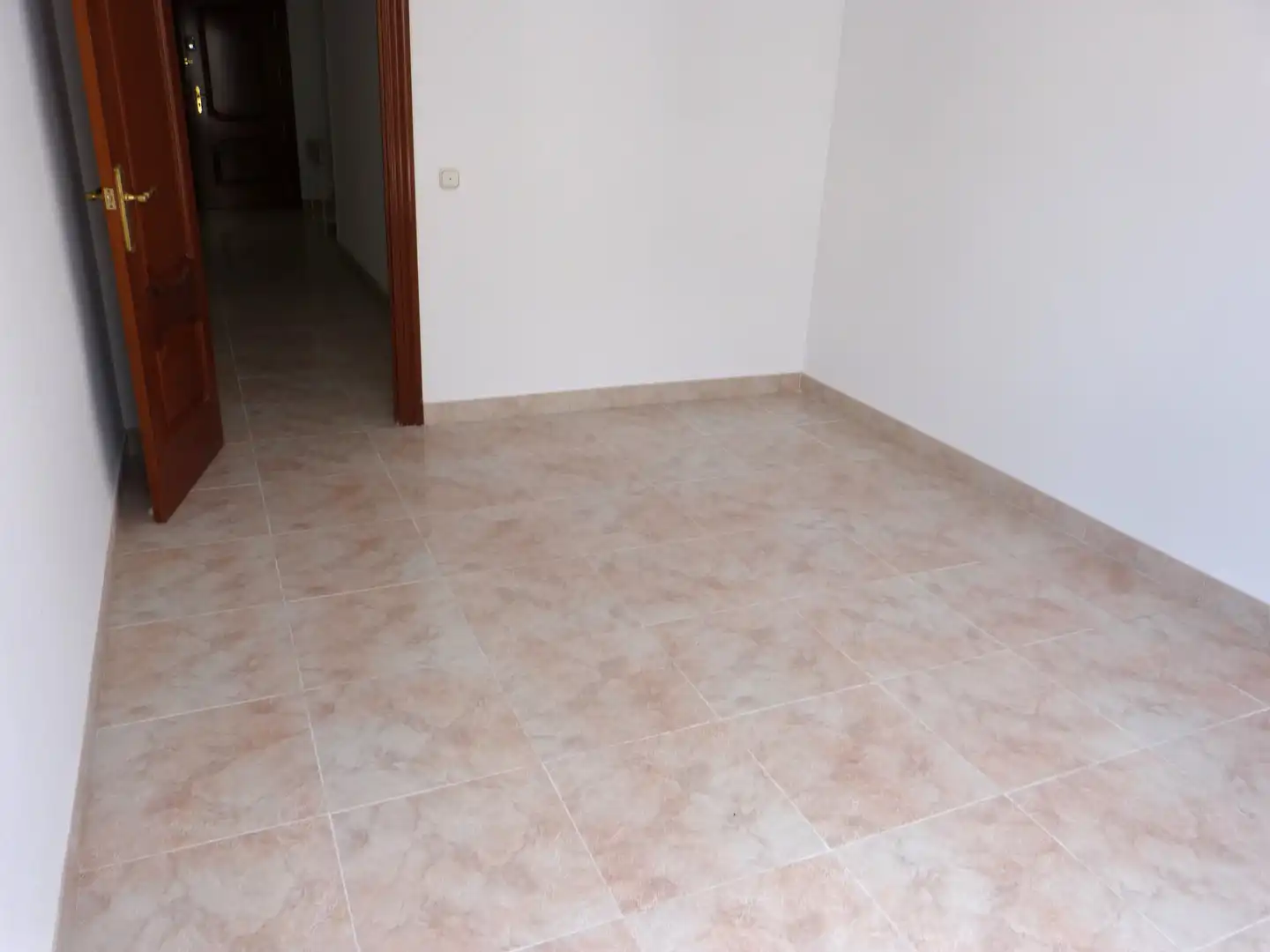 Flat for rent in Calle Navarro Rodrigo, Centro