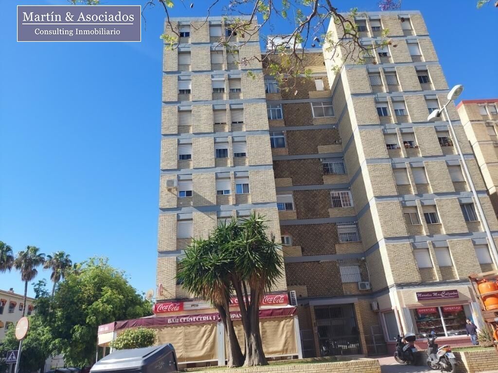 Vista exterior de Piso en venta en Jerez de la Frontera con Alarma