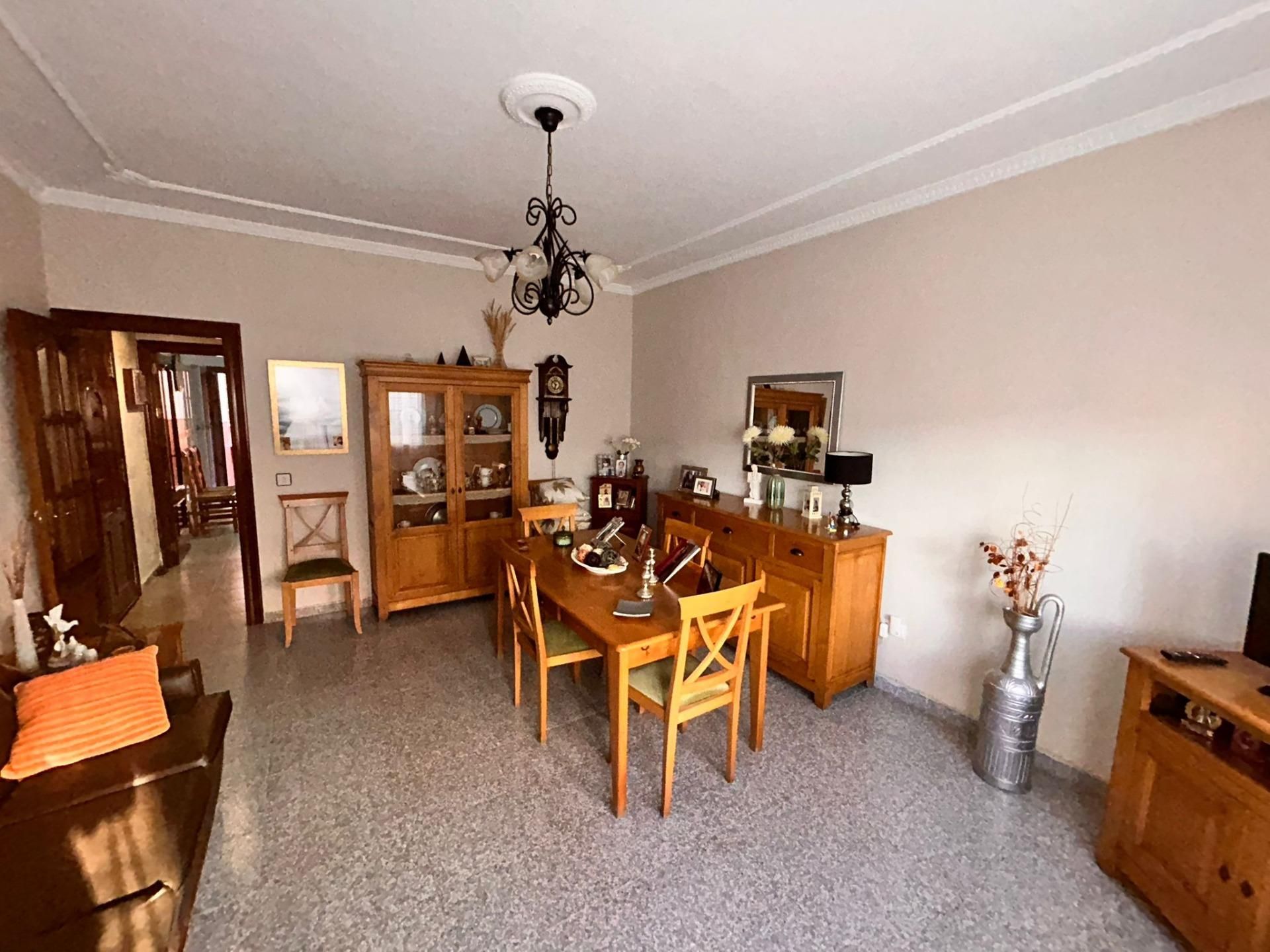 Menjador de Casa adosada en venda en Roquetas de Mar