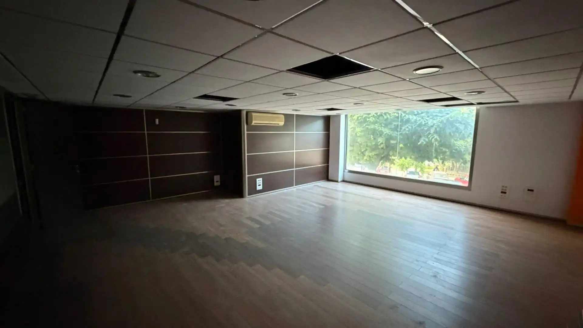 Business premises to rent in Calle de Isidro Villaroig, imagen 15