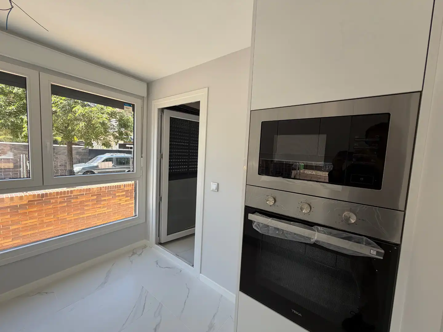 Cuina de Casa o xalet en venda en Móstoles amb Aire condicionat, Calefacció i Jardí privat