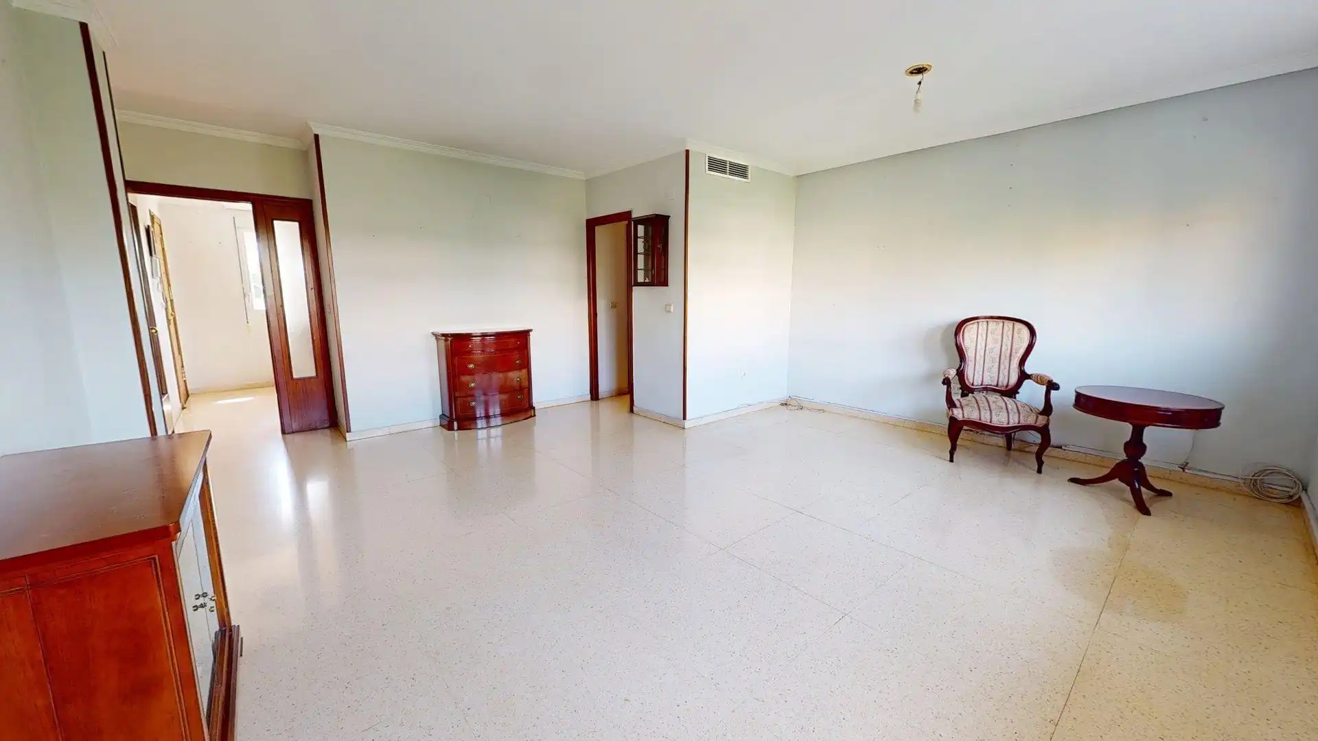 Sala d'estar de Pis en venda en Córdoba amb Aire condicionat i Traster