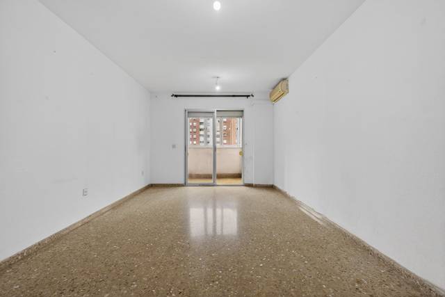 Piso en Venta en Urbadiez - Entrepuentes