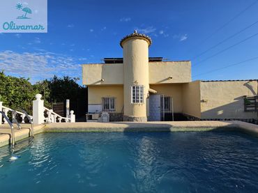Maison avec piscine à vendre à Cami de Burguera 242