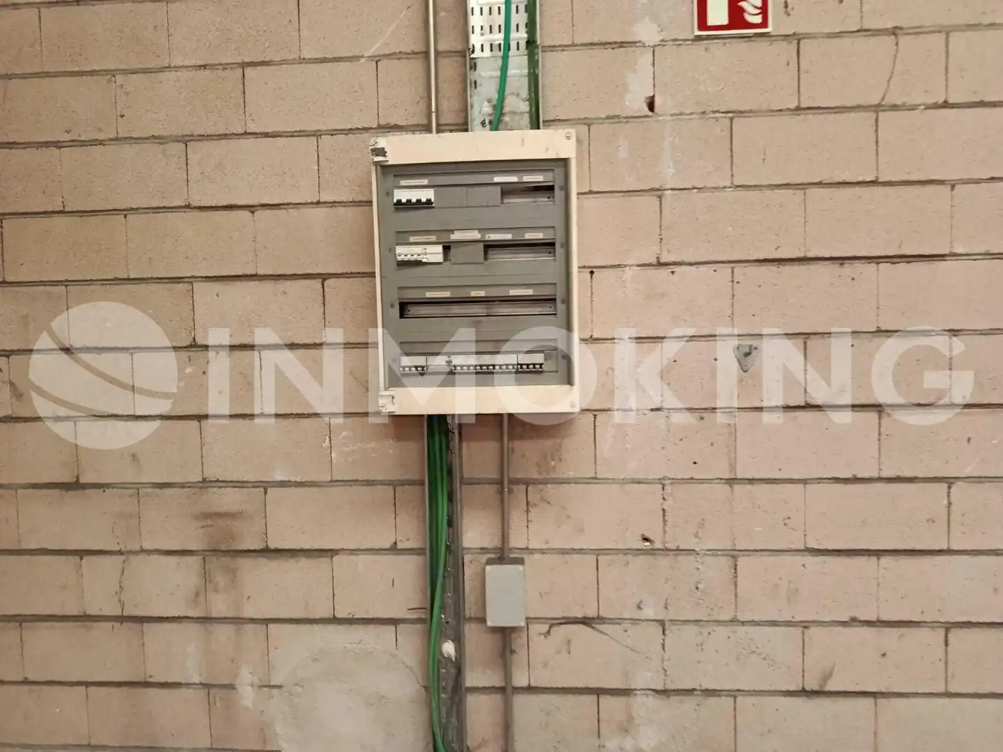 Nau industrial de lloguer en Valdeavero