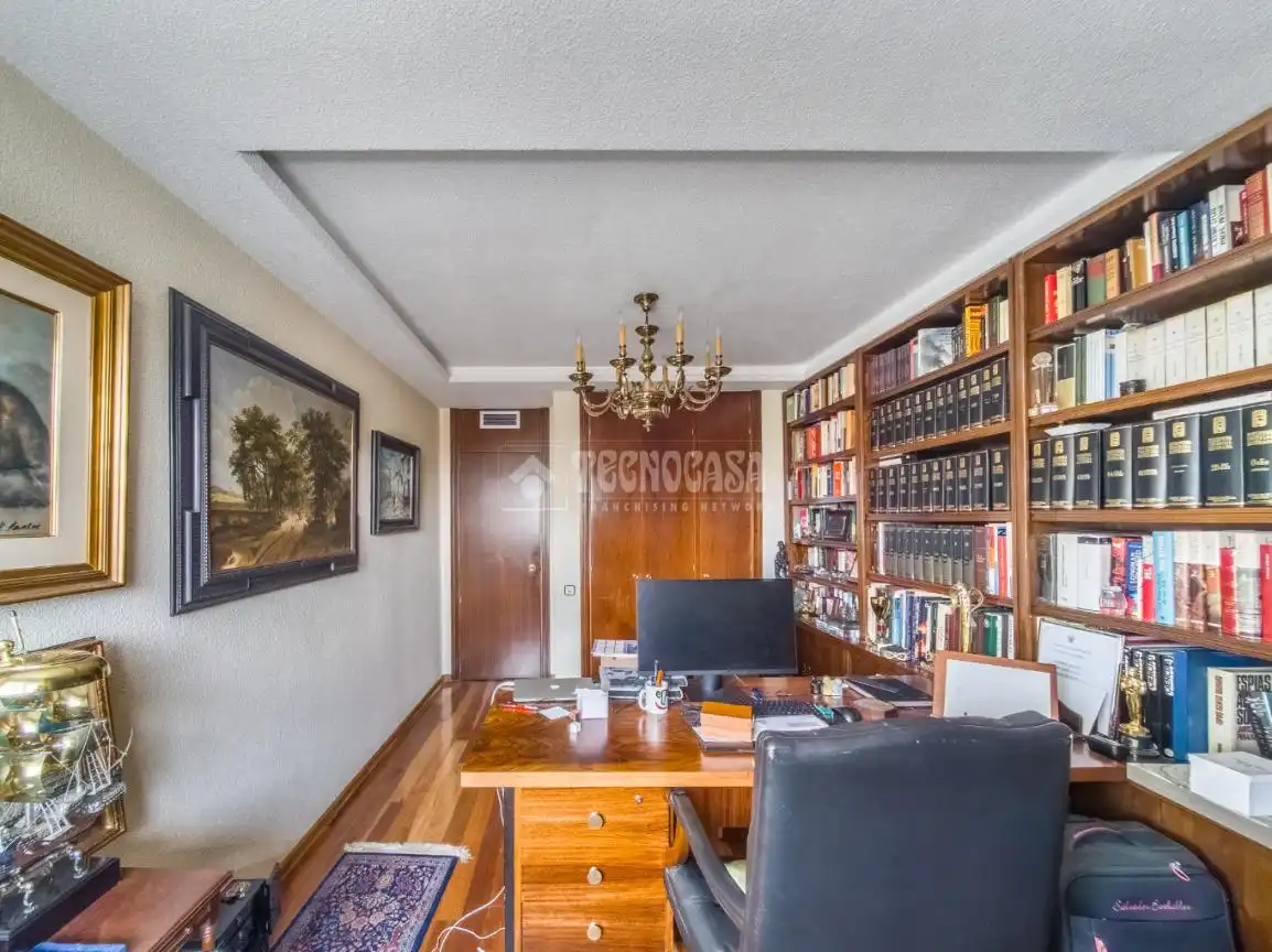 Wohnzimmer von Wohnung zum Verkauf in Madrid mit Heizung, Terrasse und Abstellraum
