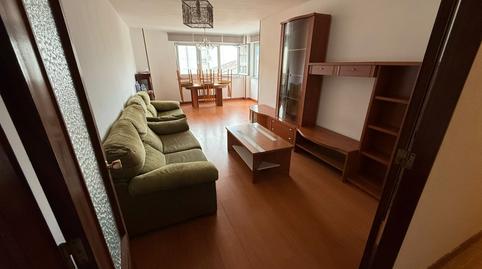 Foto 2 de Piso en venta en Travesía Verxeles, 1, Viveiro, Lugo