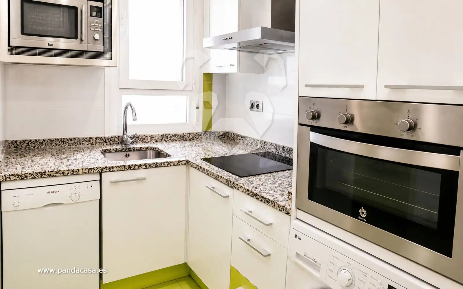 Cuina de Pis de lloguer en Madrid amb Aire condicionat, Calefacció i Parquet