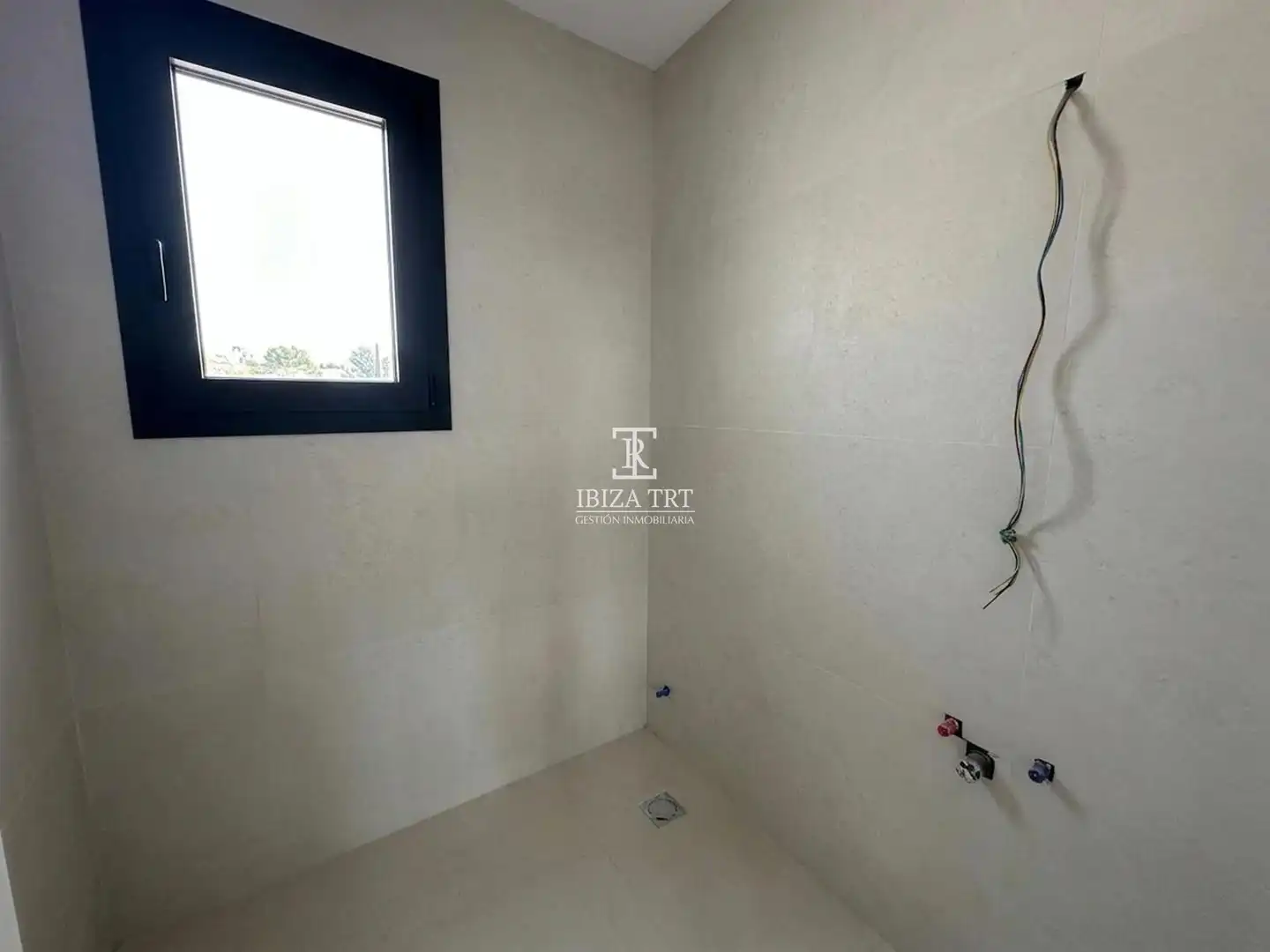 Baño de Ático en venta en Sant Antoni de Portmany con Aire acondicionado, Calefacción y Terraza