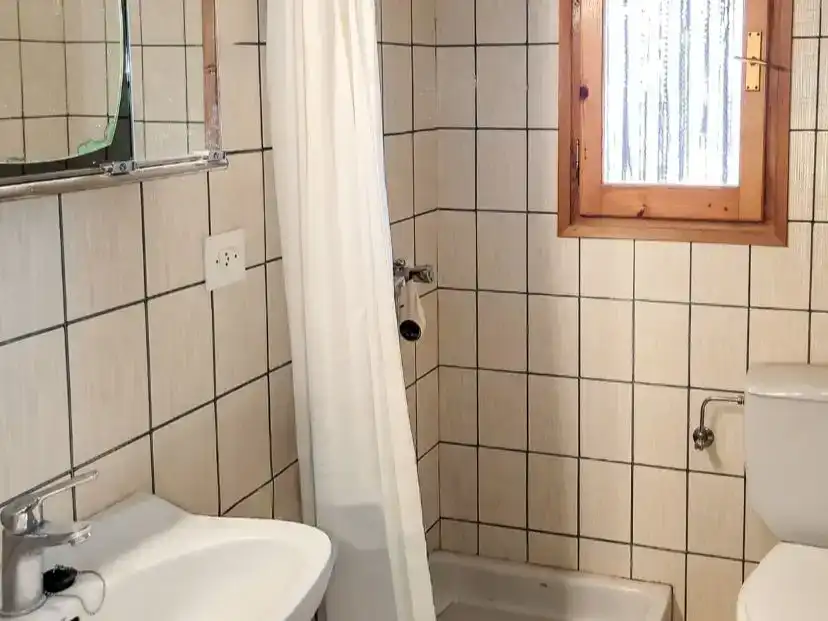 Bany de Casa o xalet en venda en La Fresneda amb Aire condicionat i Balcó