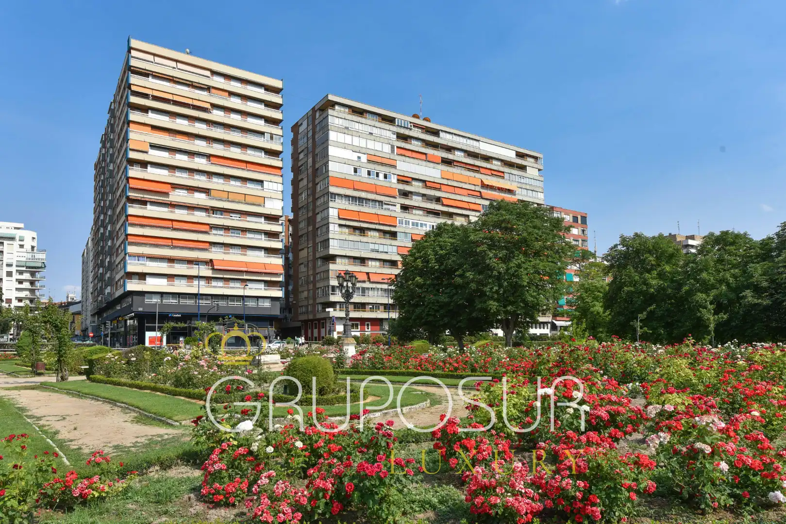 Vista exterior de Pis en venda en Valladolid amb Calefacció, Parquet i Terrassa