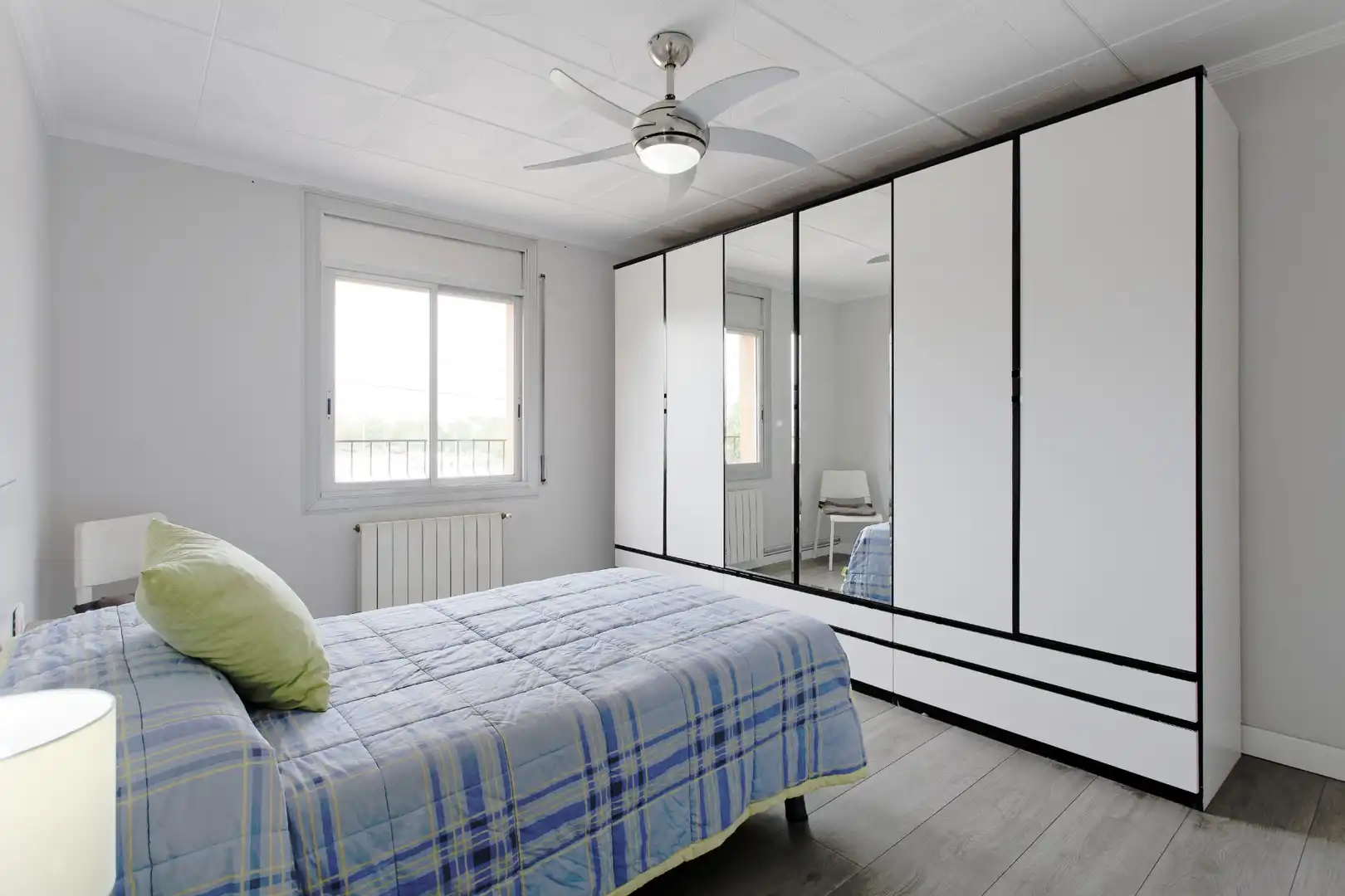 Habitación de Piso en venta en Terrassa con Parquet, Terraza y Horno