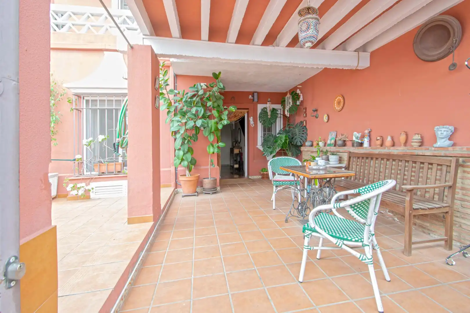 Terraza de Casa adosada en venta en Gines con Aire acondicionado, Jardín privado y Trastero