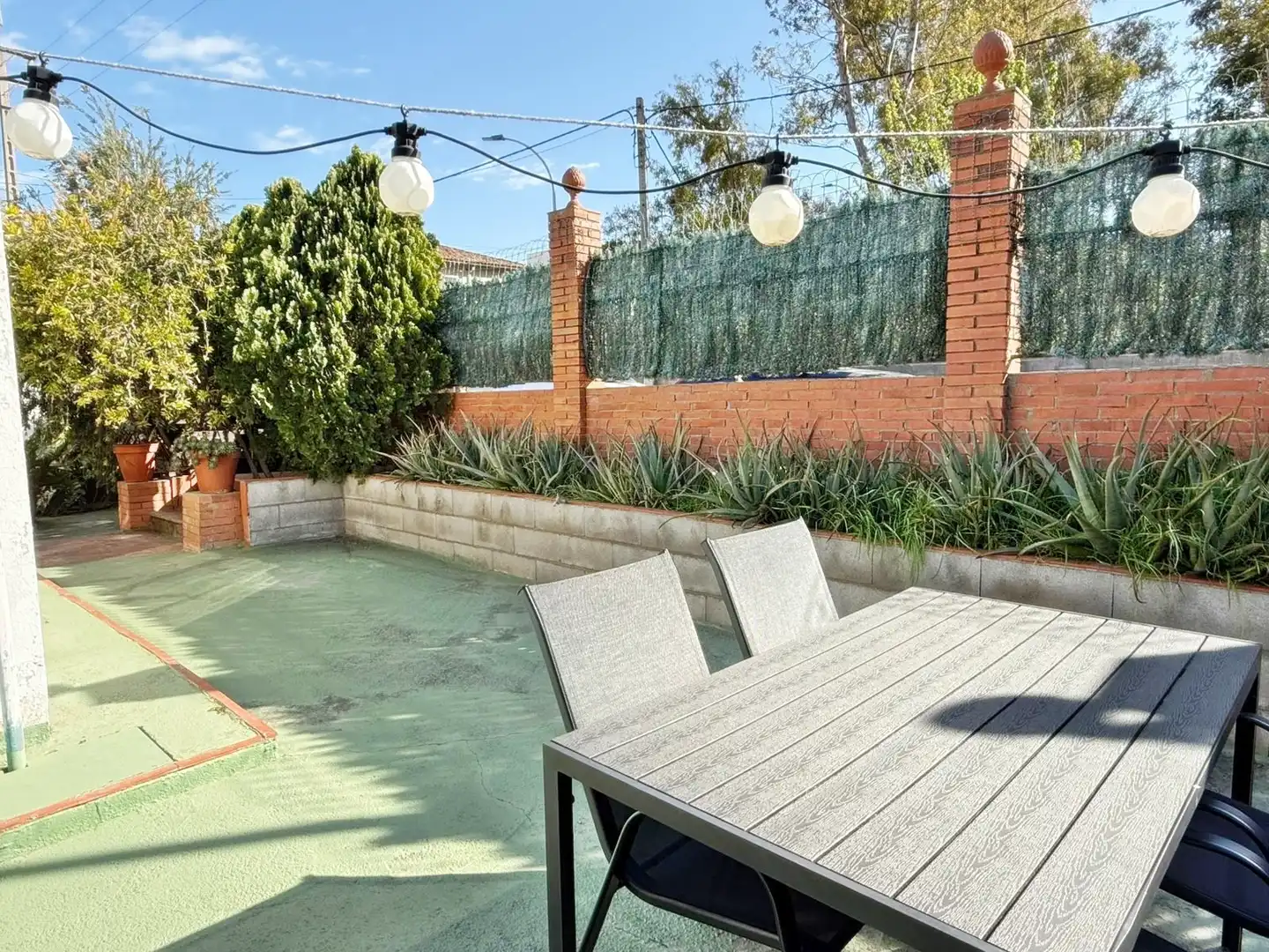 Terraza de Casa o chalet en venta en Sant Vicenç Dels Horts con Aire acondicionado y Jardín privado