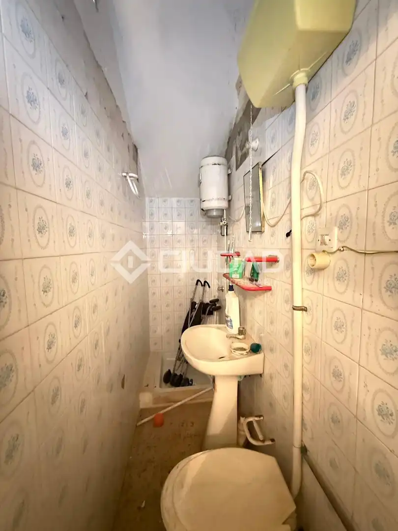 Bathroom of Ground floor for sale in Chipiona