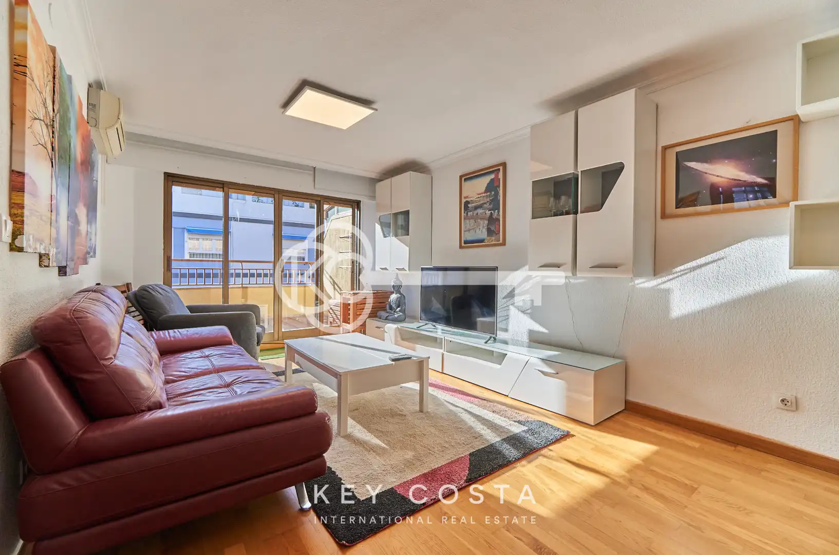Sala d'estar de Àtic en venda en Alicante / Alacant amb Aire condicionat, Terrassa i Moblat