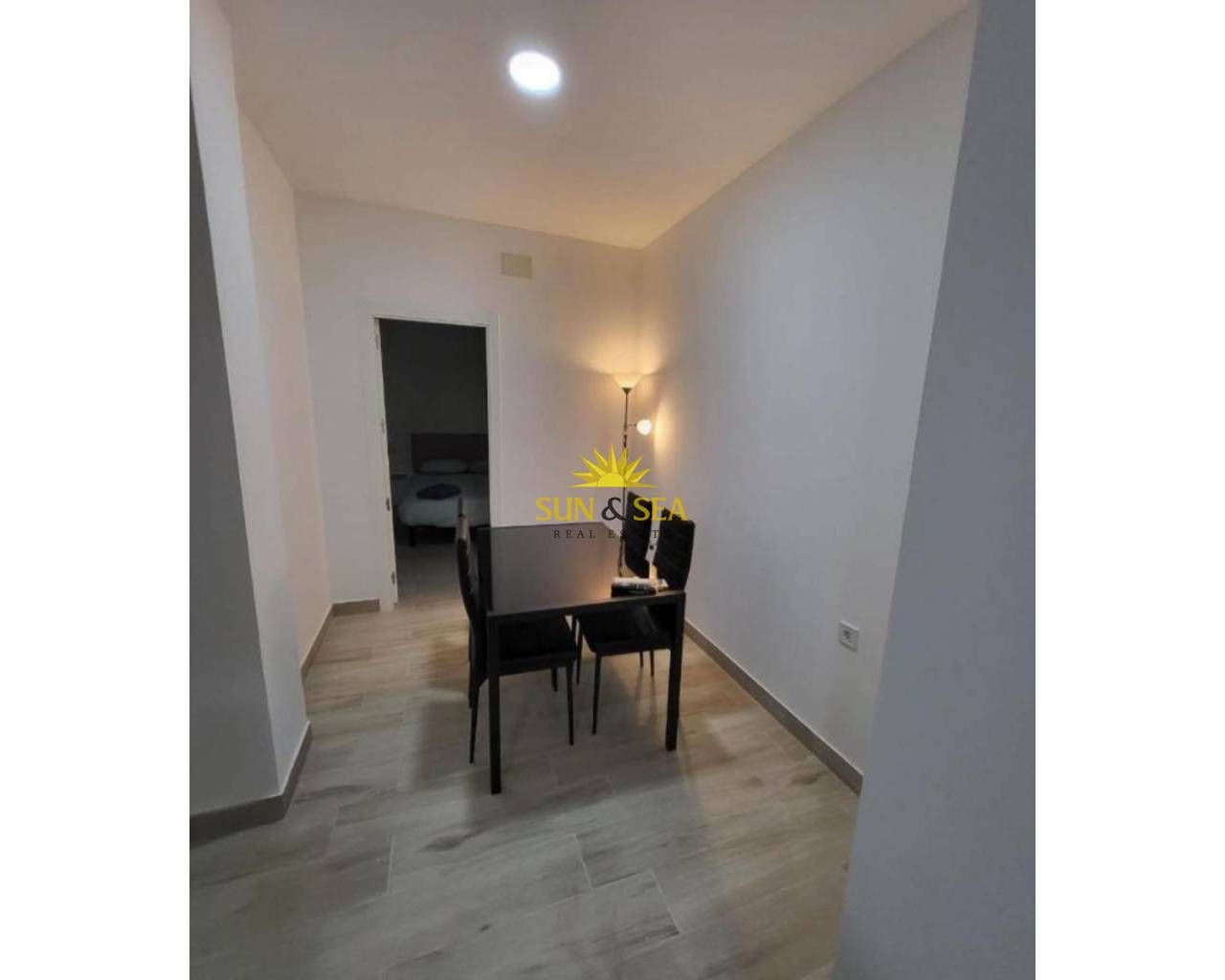 Apartment to rent in Alicante / Alacant  with Air Conditioner, Heating and Terrace