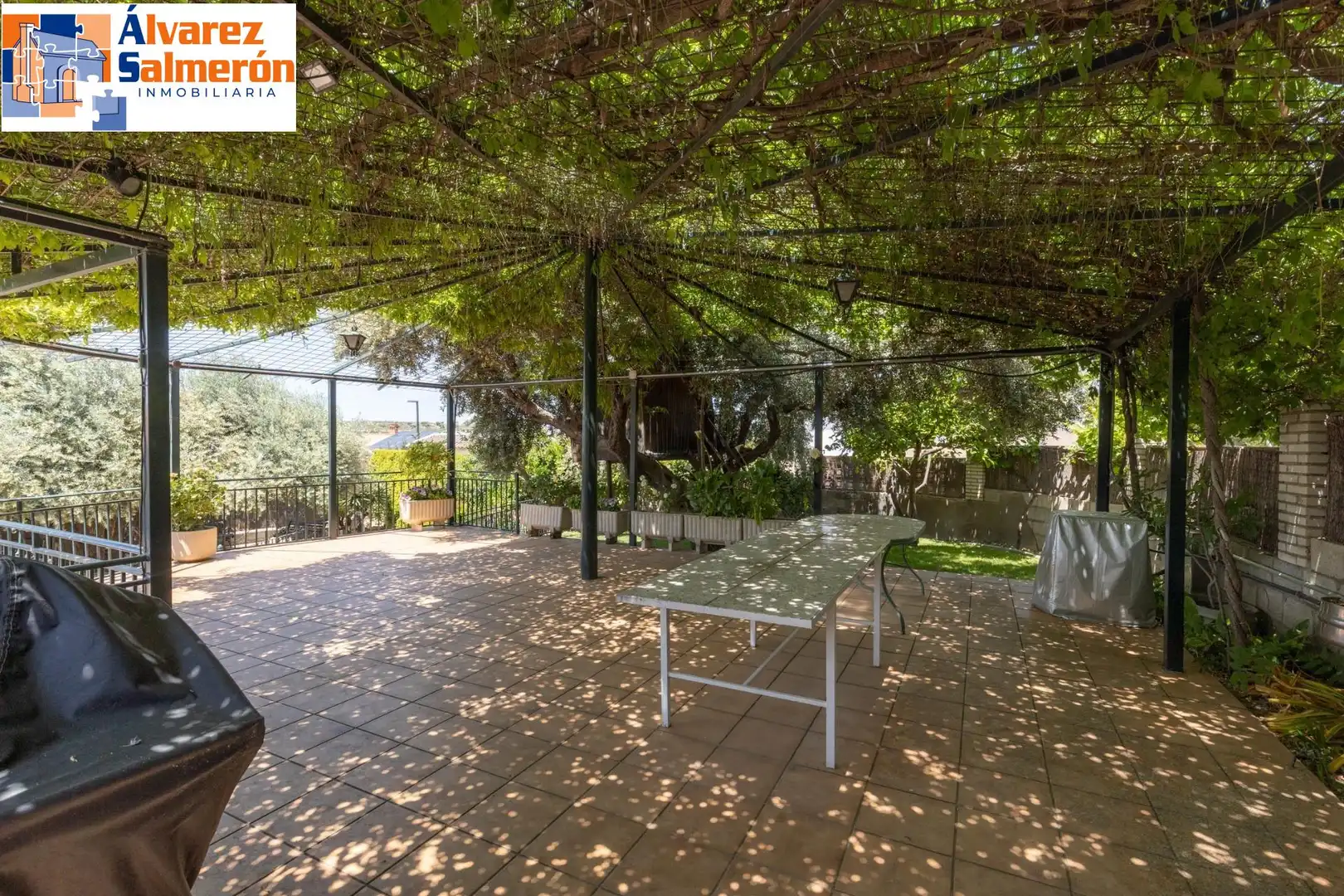 Villa mit Terrasse zum Verkauf in Calle Calle Borgoña, imagen 40