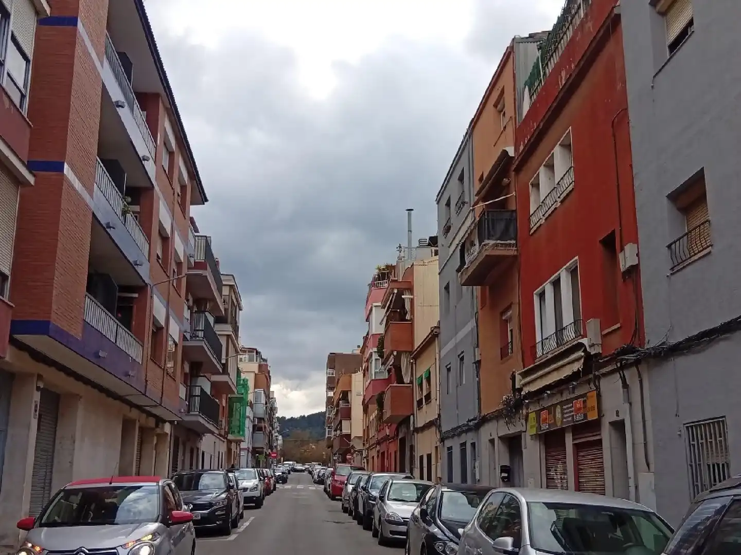 Vista exterior de Dúplex en venta en Sant Boi de Llobregat