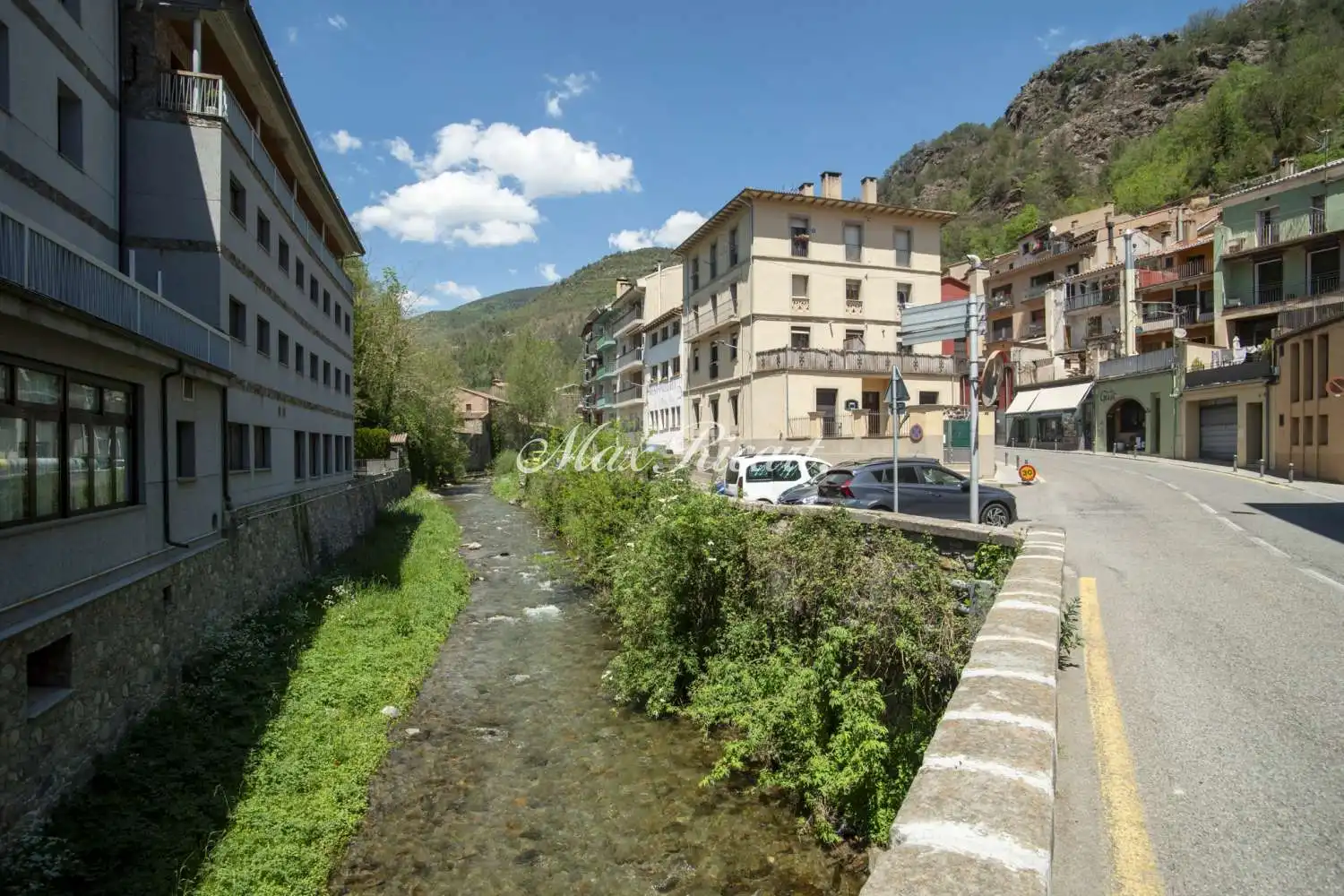 Vista exterior de Edifici en venda en Ribes de Freser