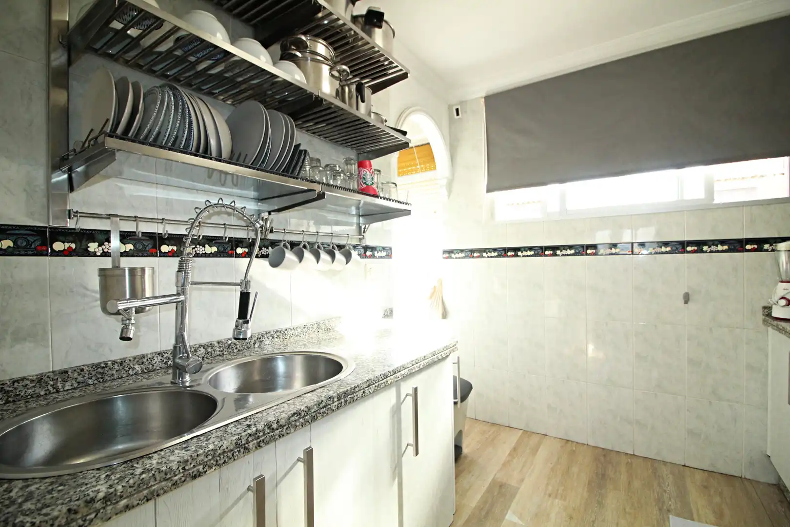 Kitchen of Flat for sale in Huelva