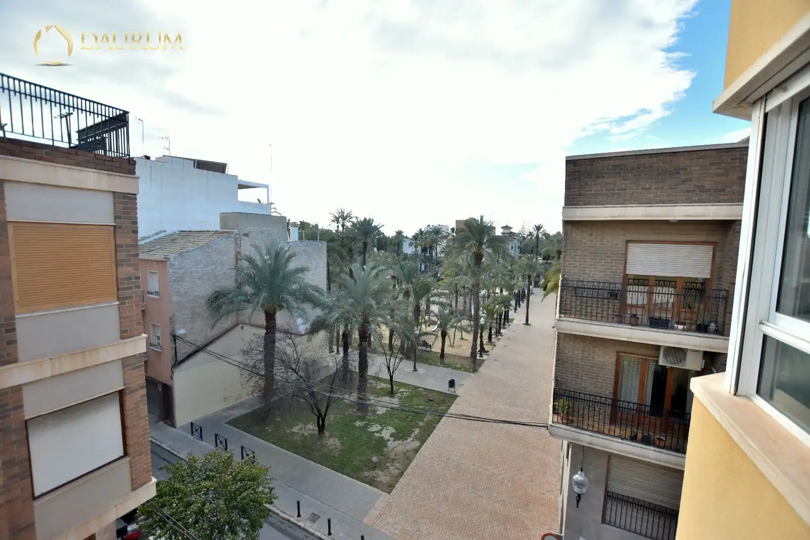 Vista exterior de Pis en venda en Elche / Elx amb Aire condicionat, Calefacció i Terrassa
