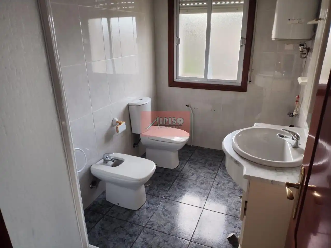 Baño de Casa o chalet en venta en Ourense Capital  con Jardín privado y Balcón