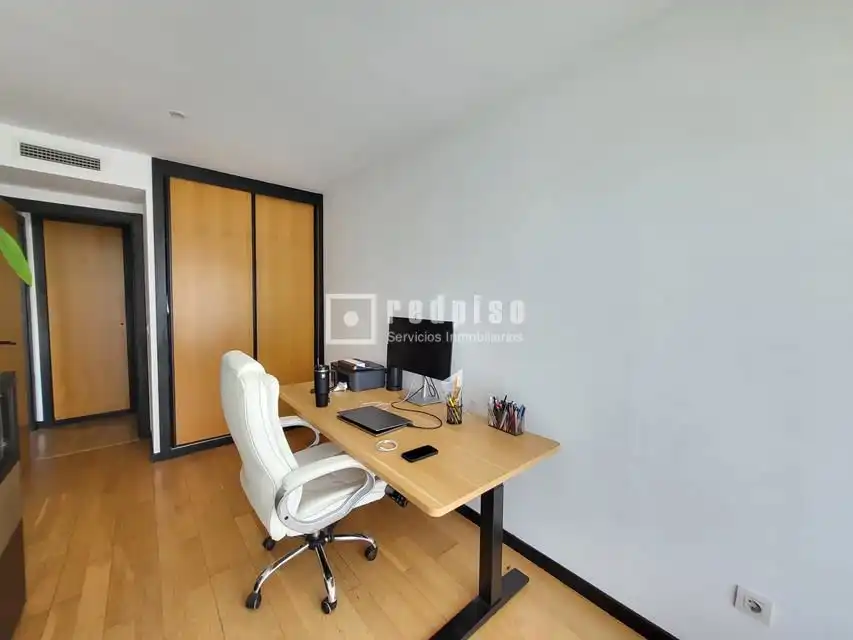 Piso en venta en Valdemoro con Aire acondicionado, Calefacción y Jardín privado