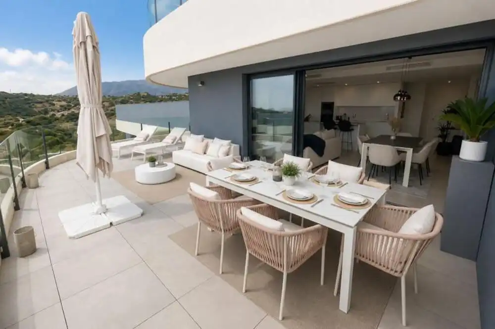 Terrassa de Apartament de lloguer en Estepona amb Aire condicionat, Terrassa i Traster
