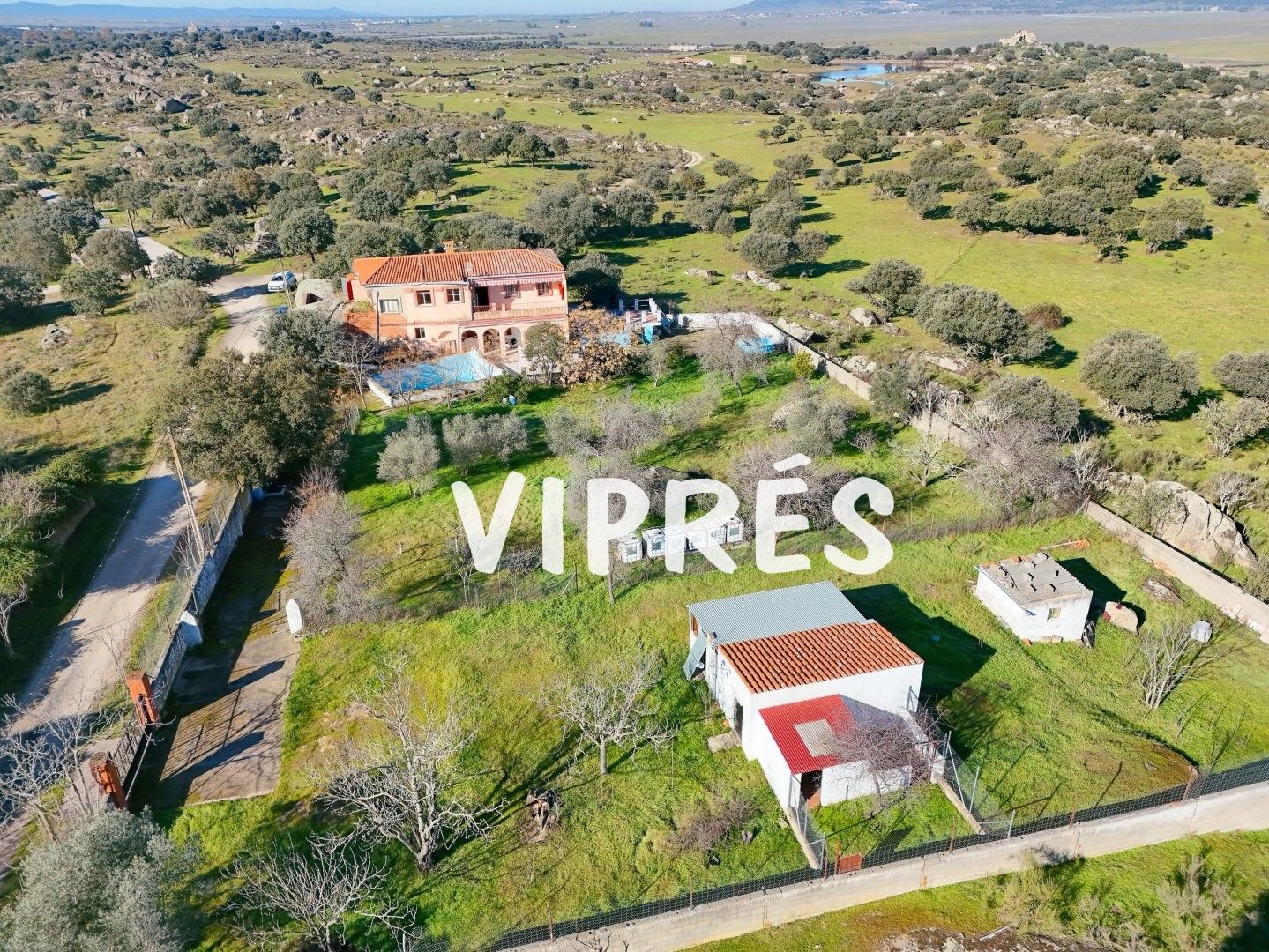 Finca rústica en venda a Valdesalor - Rincón de Ballesteros