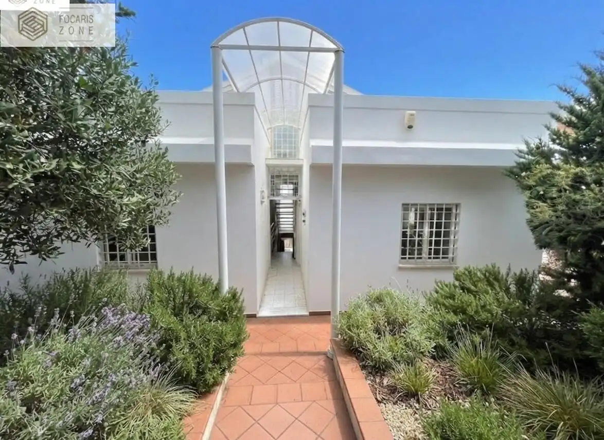 Detached house with terrace for sale in Calle ALMENDROS LOS, imagen 13