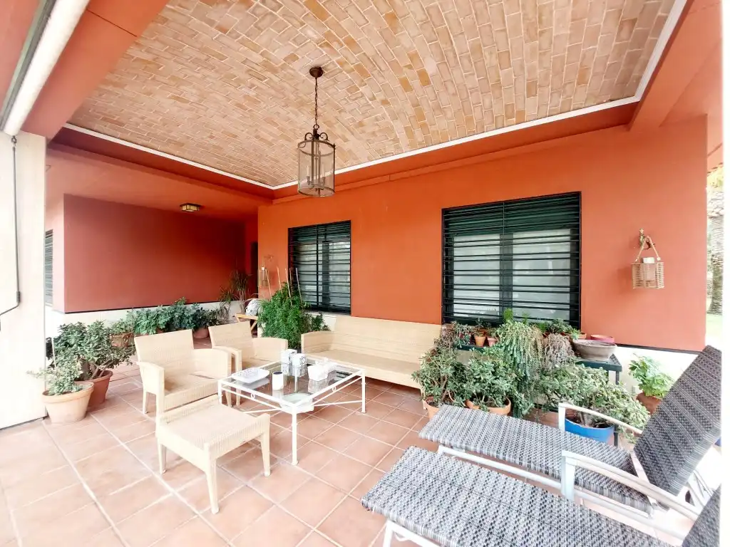 Terrassa de Casa o xalet en venda en Badajoz
