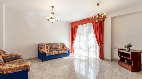 Foto 2 de Piso en venta en Los Villares, Jaén