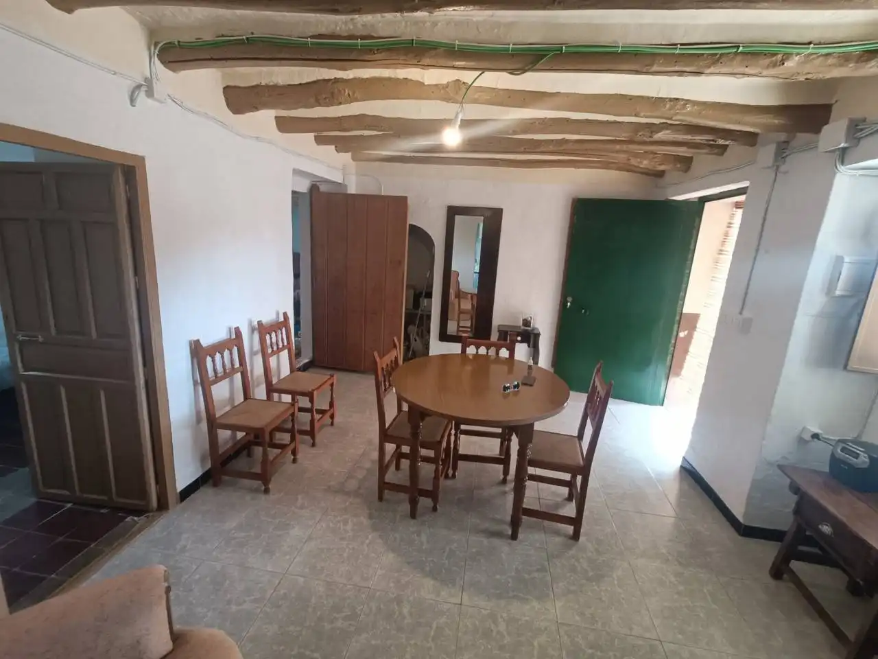 Menjador de Casa o xalet en venda en Loja amb Jardí privat i Moblat