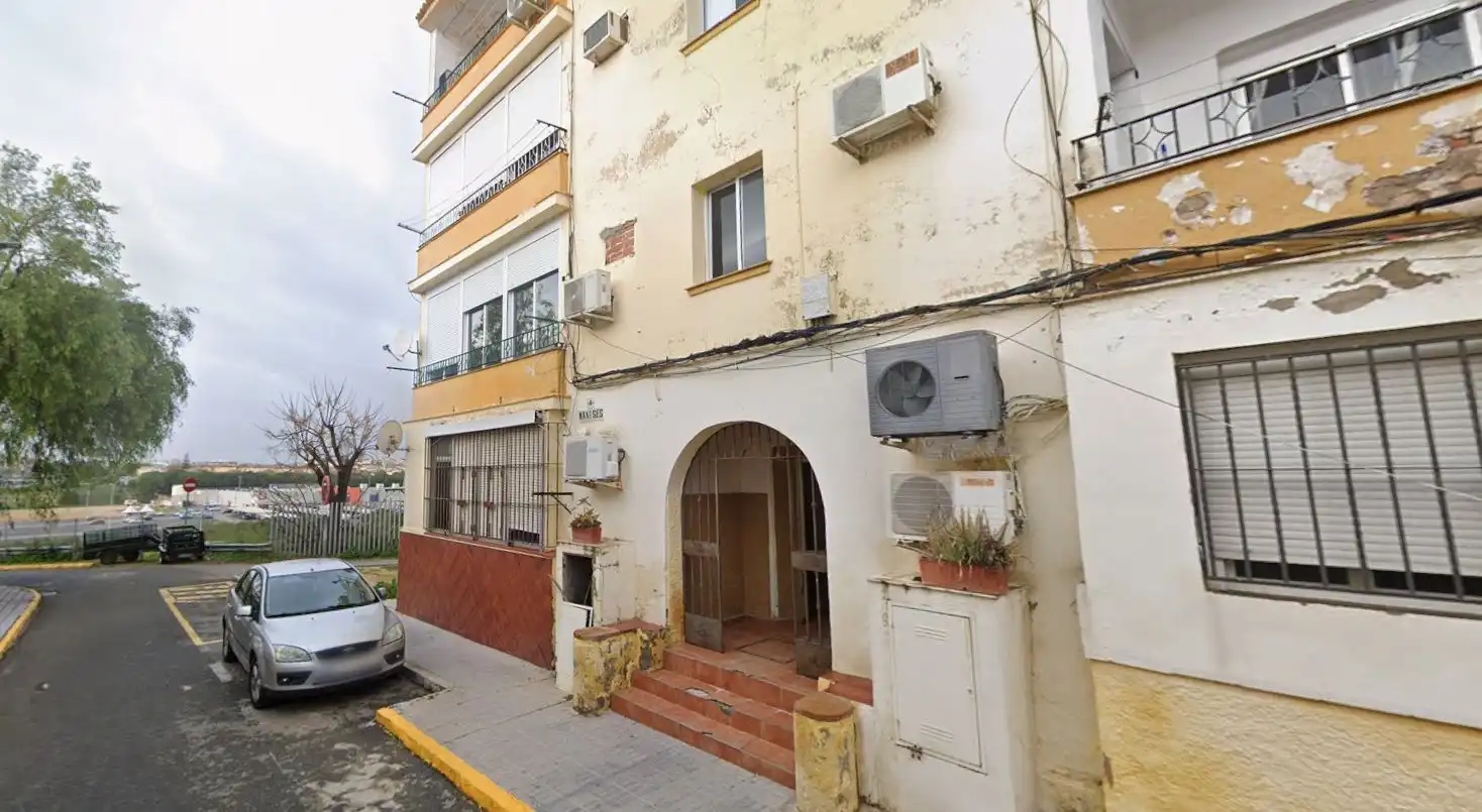 Vista exterior de Apartamento en venta en San Juan de Aznalfarache