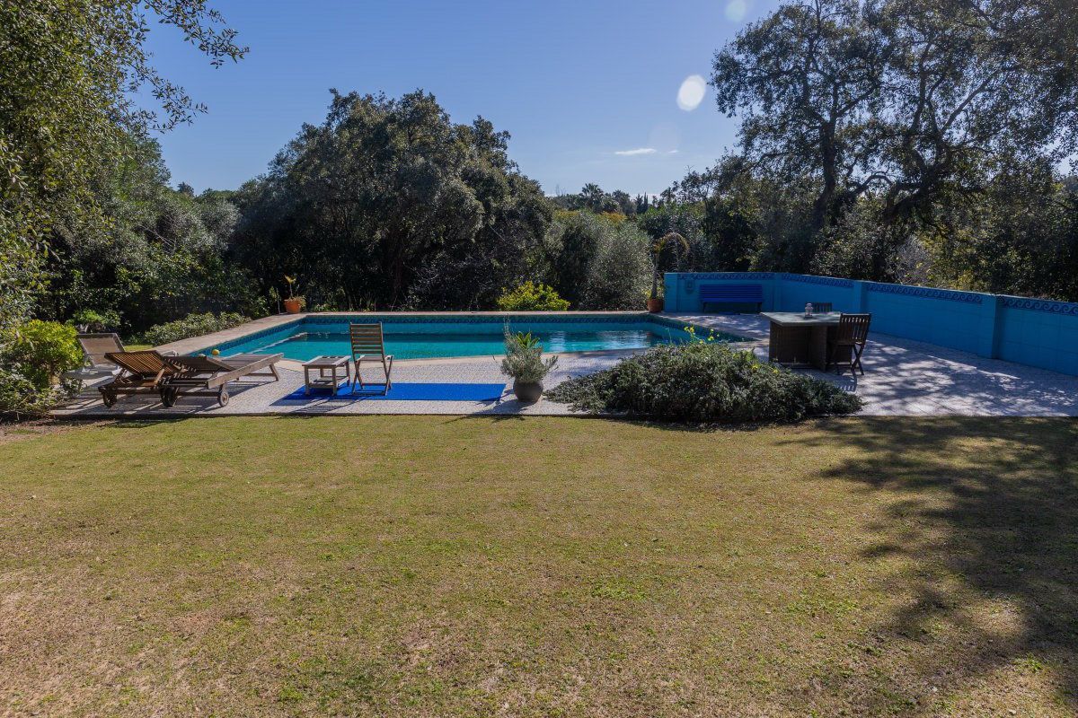 Piscina de Casa o xalet en venda en Sotogrande amb Jardí privat, Terrassa i Piscina