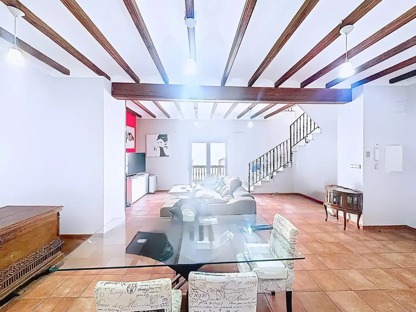 Sala d'estar de Casa o xalet en venda en Oliva amb Aire condicionat, Terrassa i Balcó