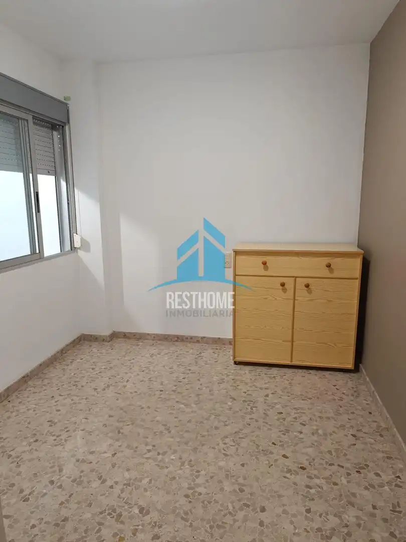 Bedroom of Flat for sale in Sueca